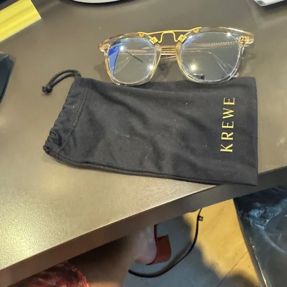 KREWE St. Louis Sunglasses - Gold and Gray - Picture 4 of 4